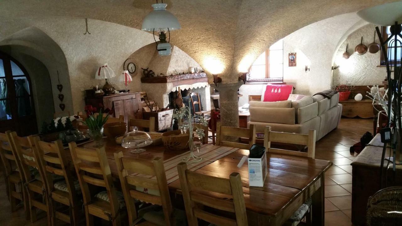 Chez Annie & Marcel Bed & Breakfast Le Monetier-les-Bains Bagian luar foto