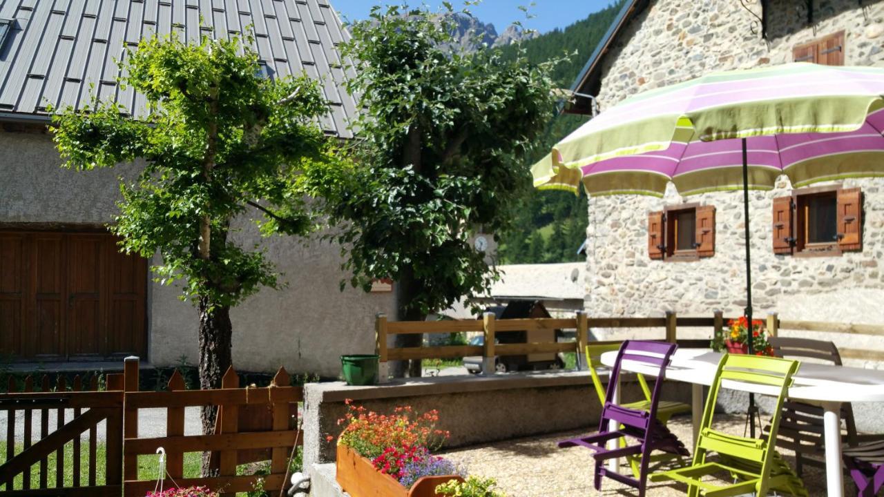 Chez Annie & Marcel Bed & Breakfast Le Monetier-les-Bains Bagian luar foto